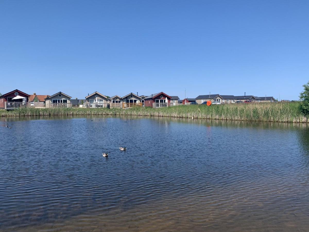 The Lake House At The Bay Filey, Sleeps 4, 1 Dog Welcome For Free Too Buitenkant foto